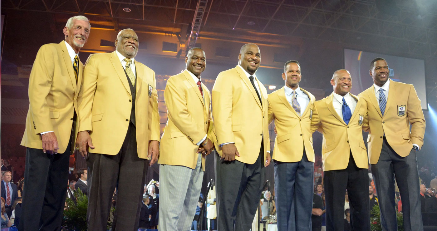 Tony Boselli receives the Gold Jacket, 2022 Pro Football Hall of Fame